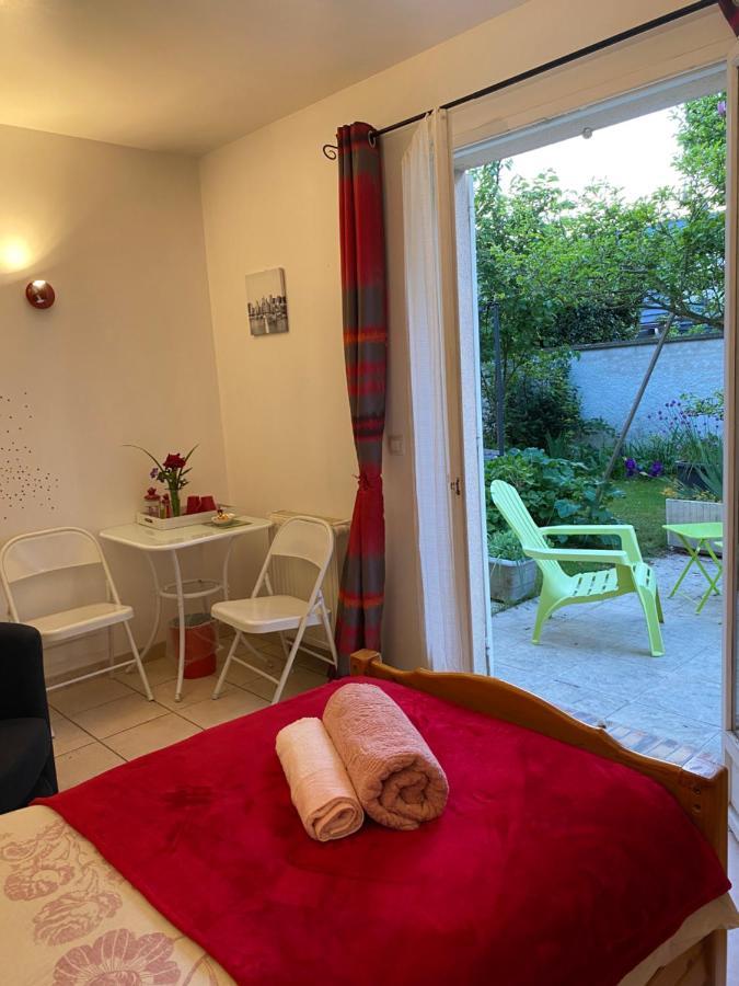 Le Clos D'Herblay Chambres D'Hotes Exteriör bild